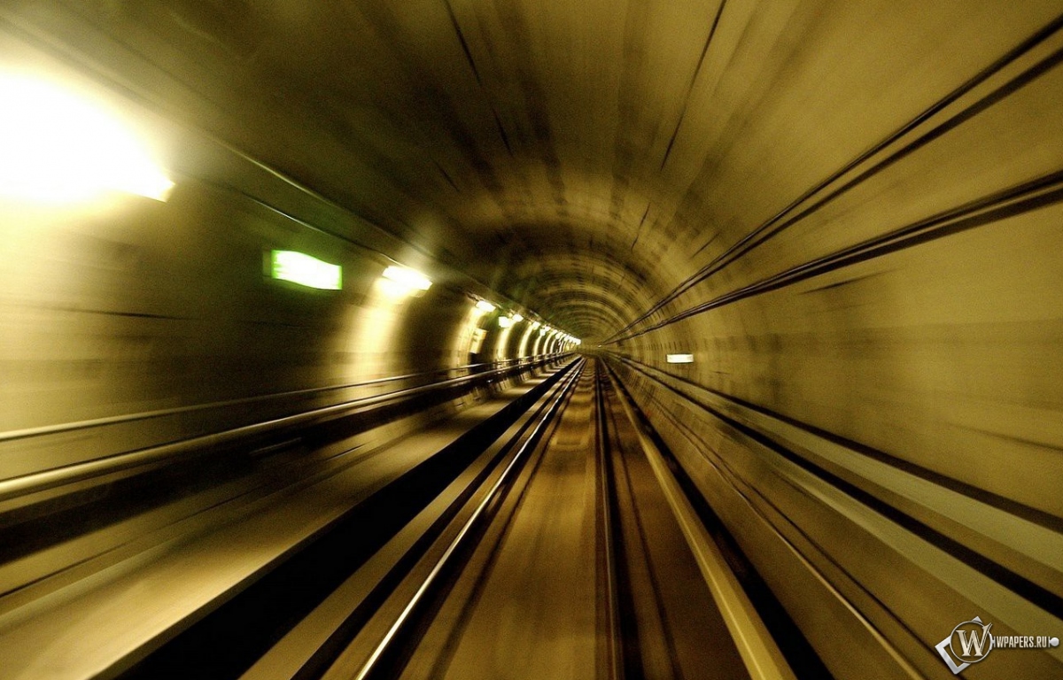 Туннель метро 1200x768