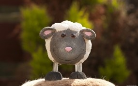 Игрушечная овечка