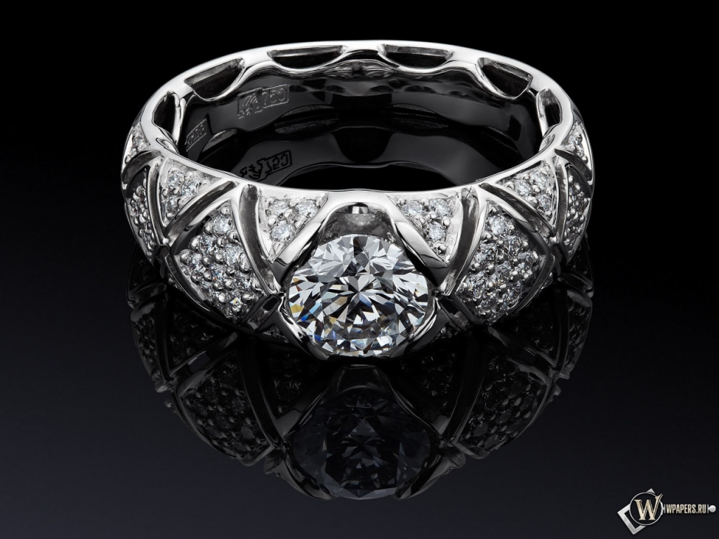 Бриллиантовое кольцо 1024x768