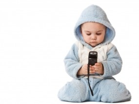 Обои Отправлю маме SMS: Мобильник, Ребёнок, Разное