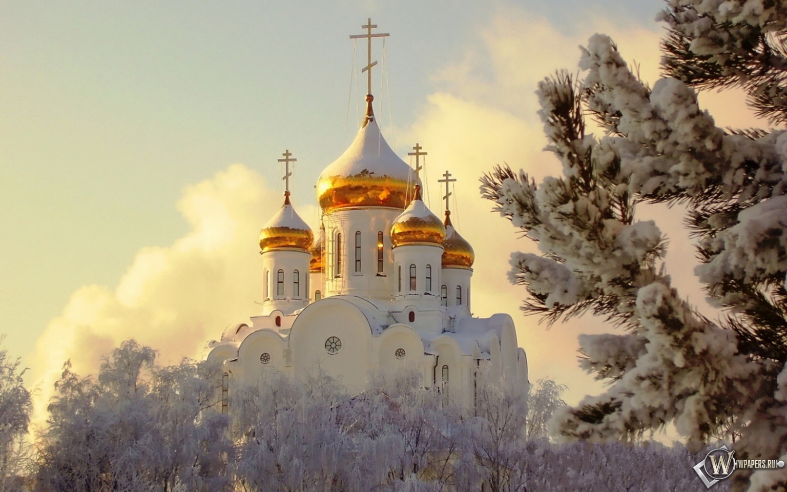Православный храм 1536x960