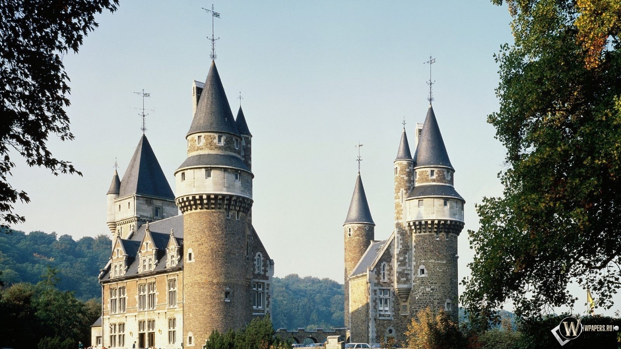Замок в Бельгии 1280x720