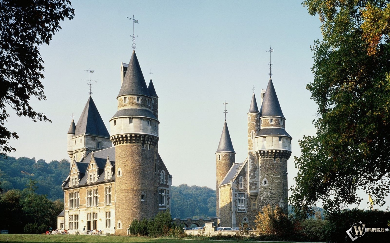 Замок в Бельгии 1280x800