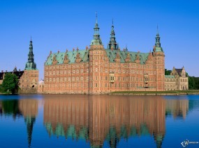 Обои Замок Фредериксборг, Дания: Вода, Замок, Дания, Замки