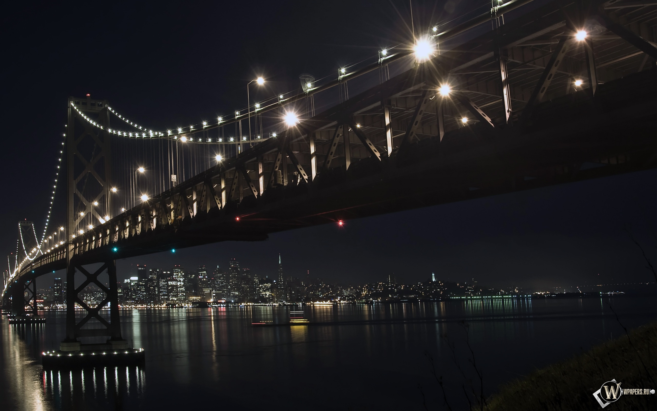 Мост зимней ночью 2560x1600
