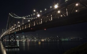 Обои Мост зимней ночью: Зима, Город, Мост, Ночь, Города