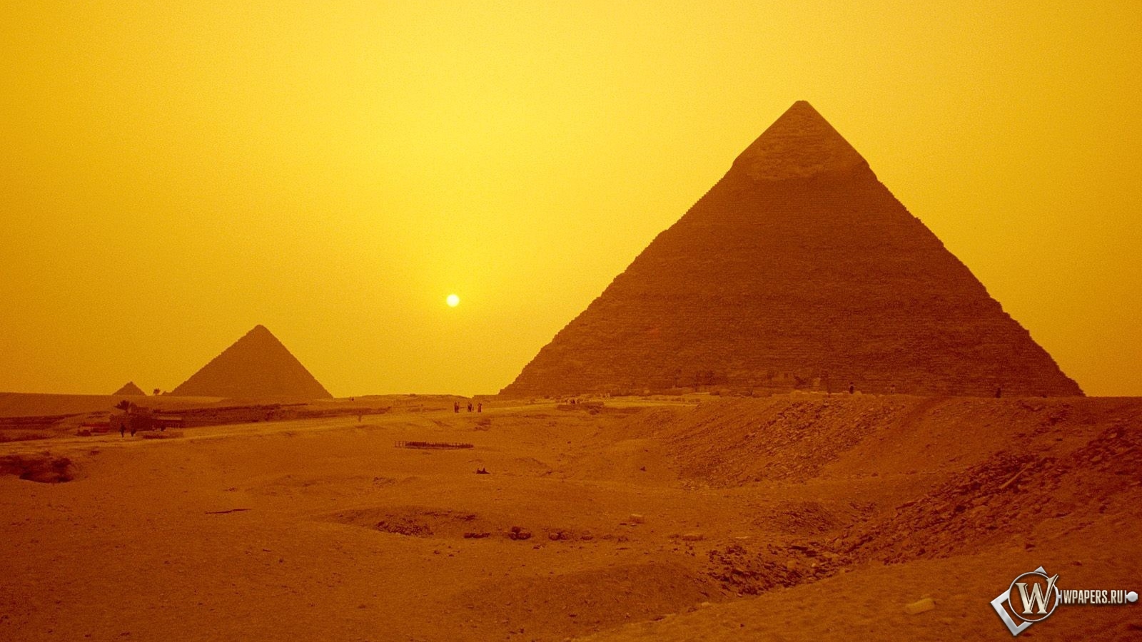 Пирамиды в Гизе 1600x900