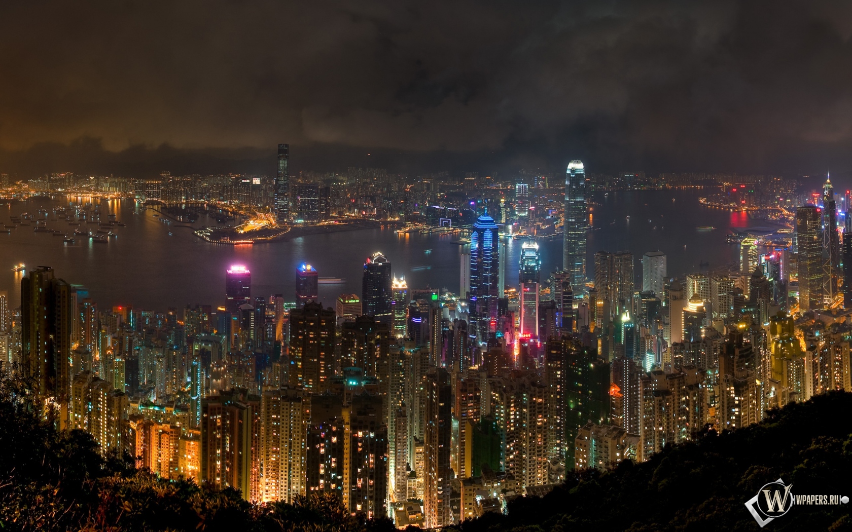 Ночной Гонконг 1680x1050