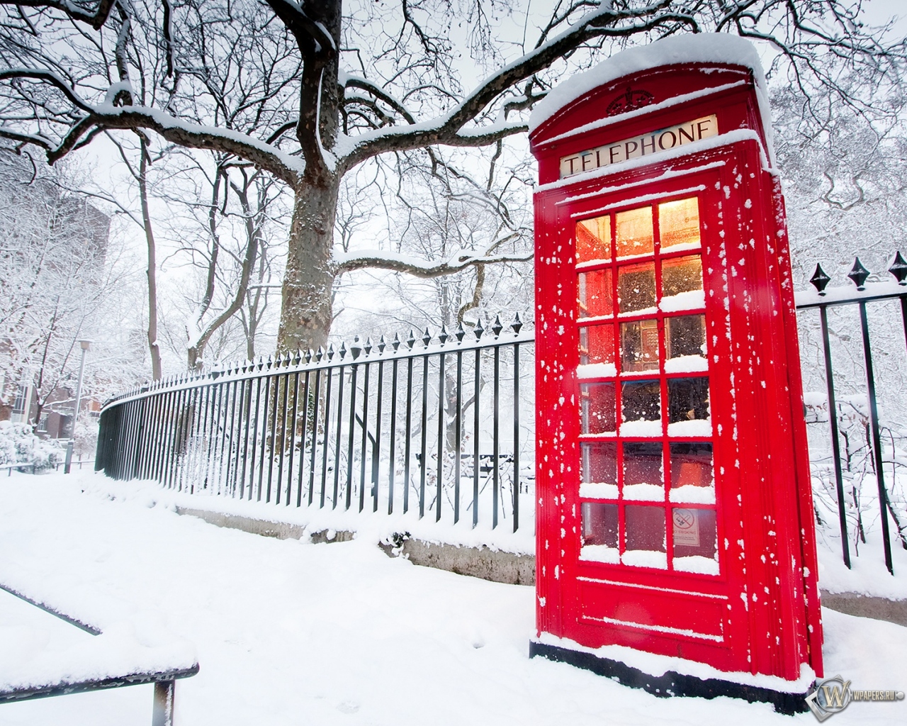 Телефонная будка в Лондоне 1280x1024