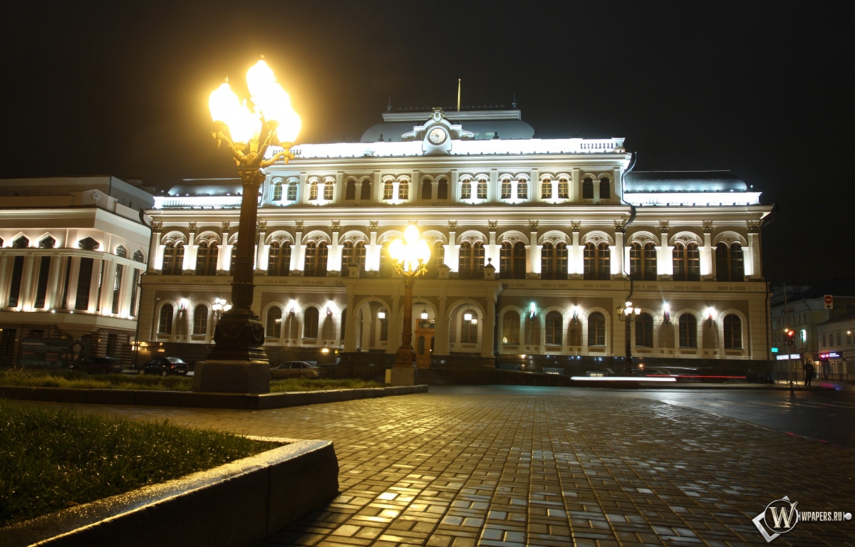 Казанская Ратуша на площади свободы 1200x768