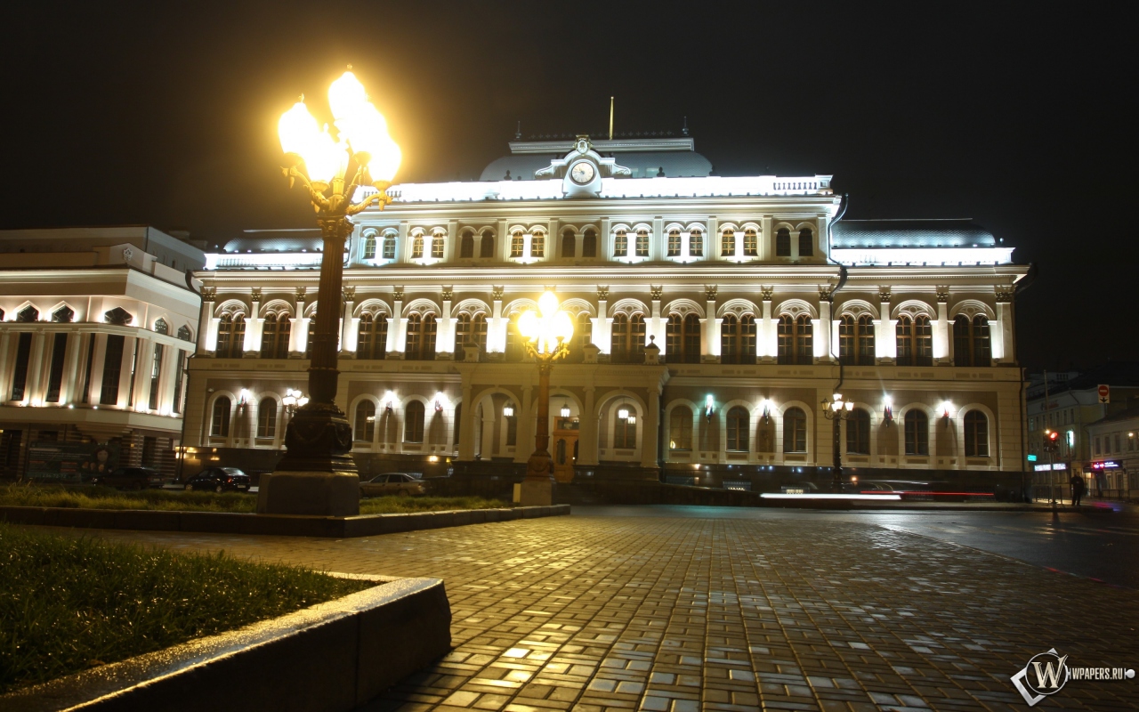 Казанская Ратуша на площади свободы 1280x800