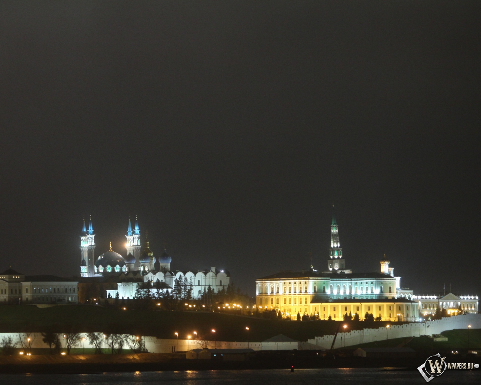 Казанский Кремль 1600x1280