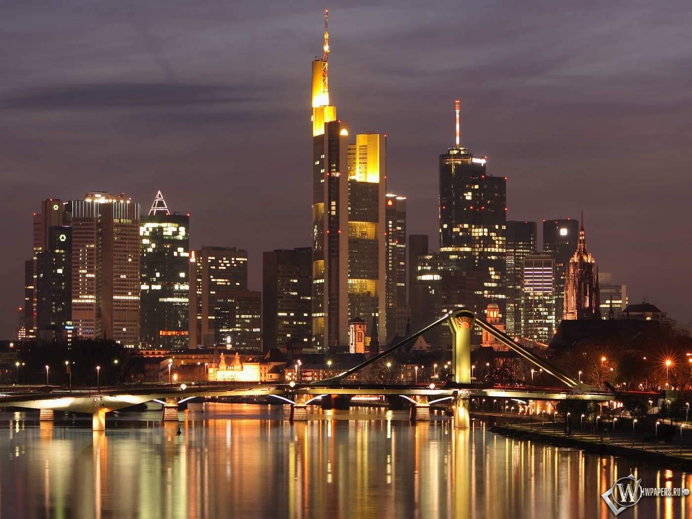 Frankfurt Skyline 1400x1050