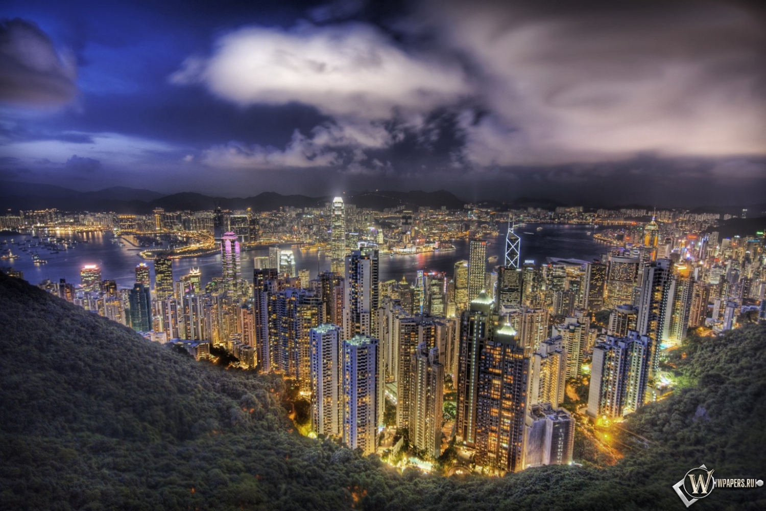 Небоскребы в Гонконге 1500x1000