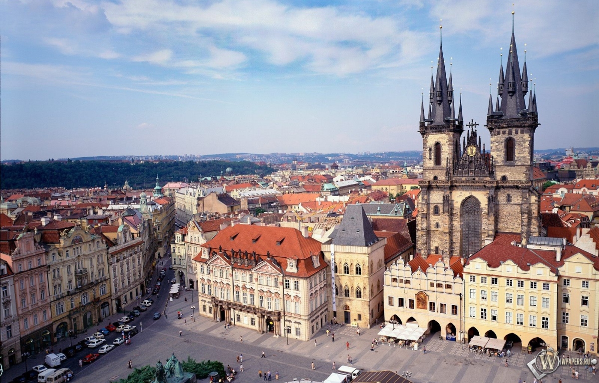 Old Town Square в Праге 1200x768