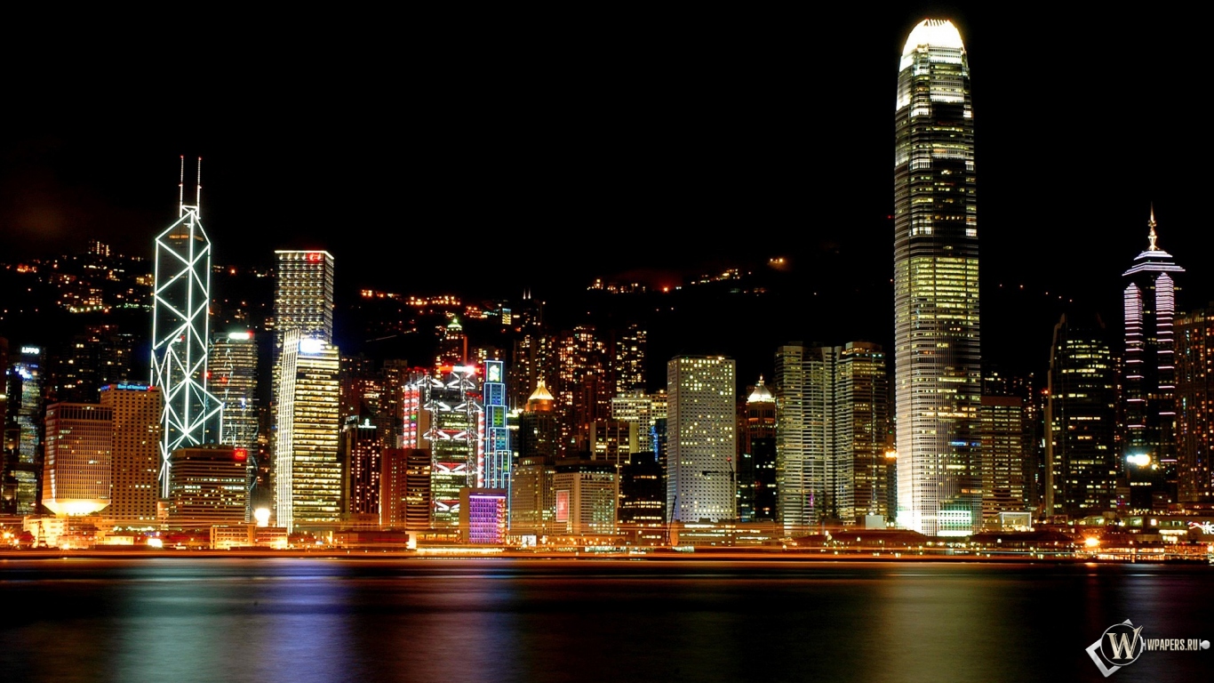 Hong Kong ночью 1366x768