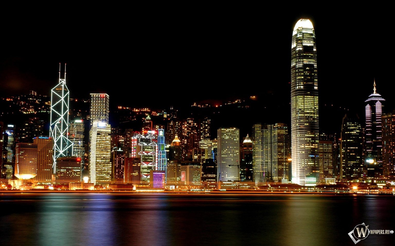 Hong Kong ночью 1536x960