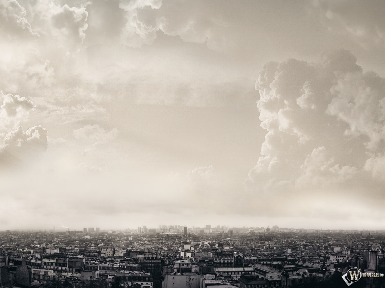 Облака над Парижем 1280x960