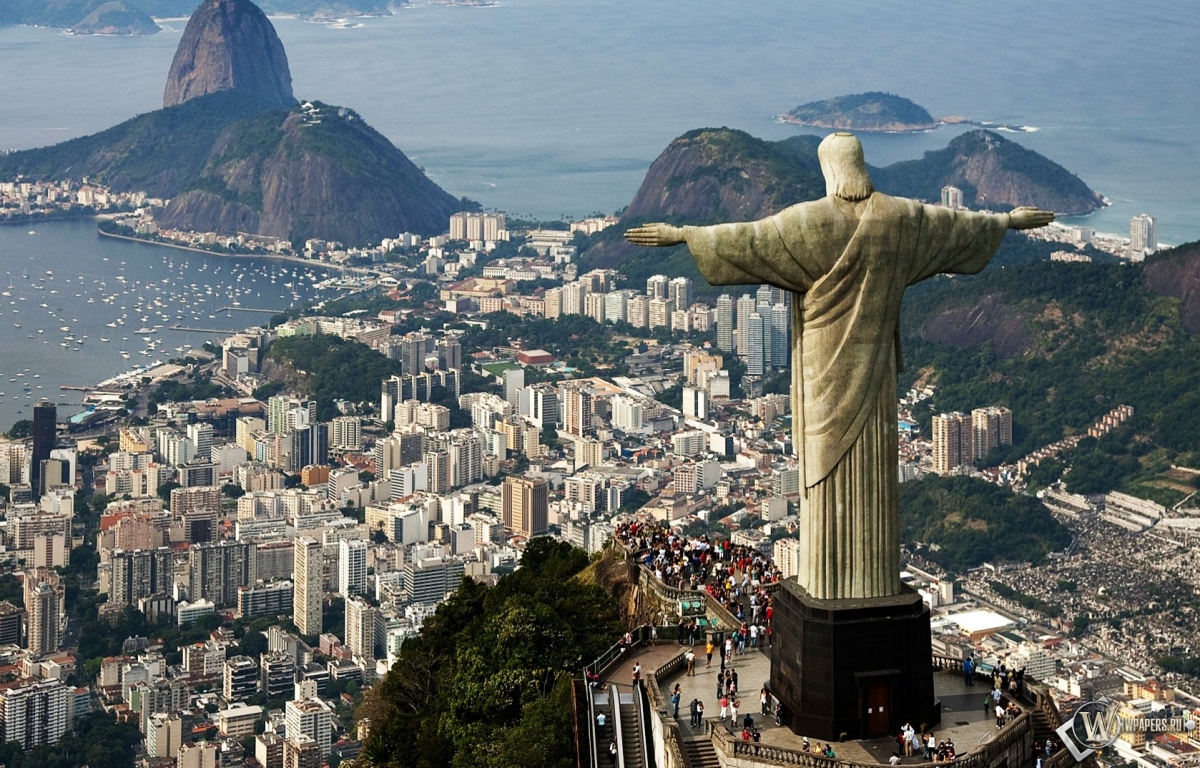 Статуя Христа в Бразилии 1200x768