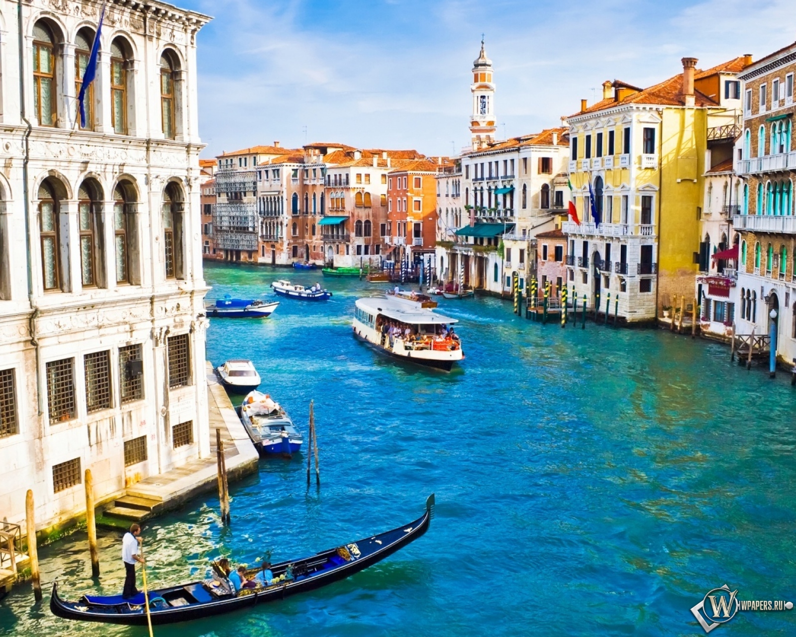 Красивый канал в Венеции 1600x1280