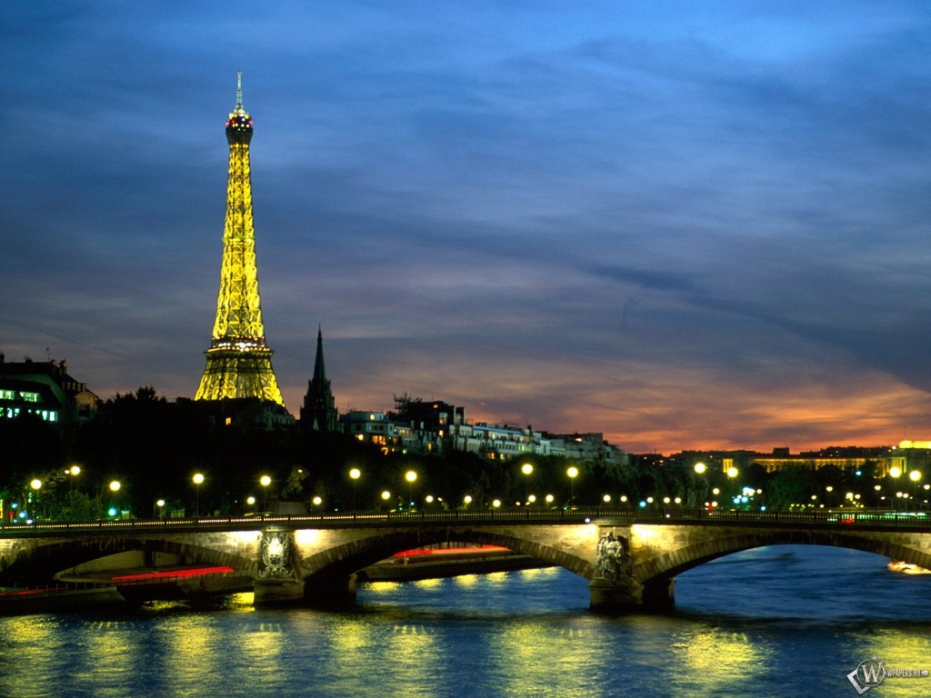 The River Seine in France Paris 1024x768
