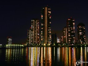 Обои Огни ночного города: Ночной город, Города и вода