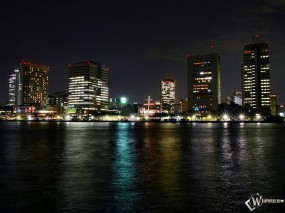 Обои Город в ночи: Ночной город, Города и вода