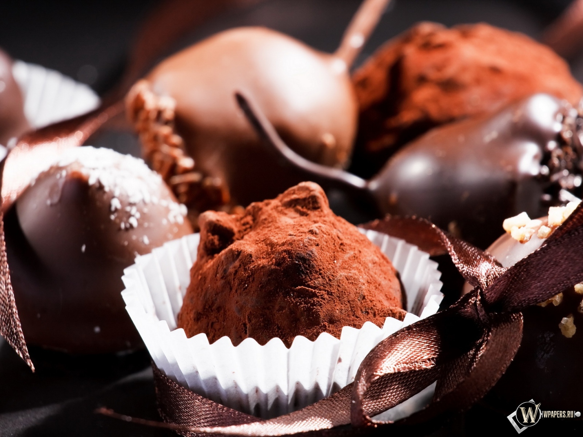 Шоколадные конфеты 1920x1440