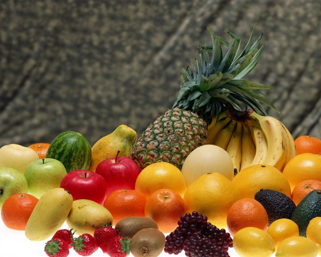 Вкусные фрукты