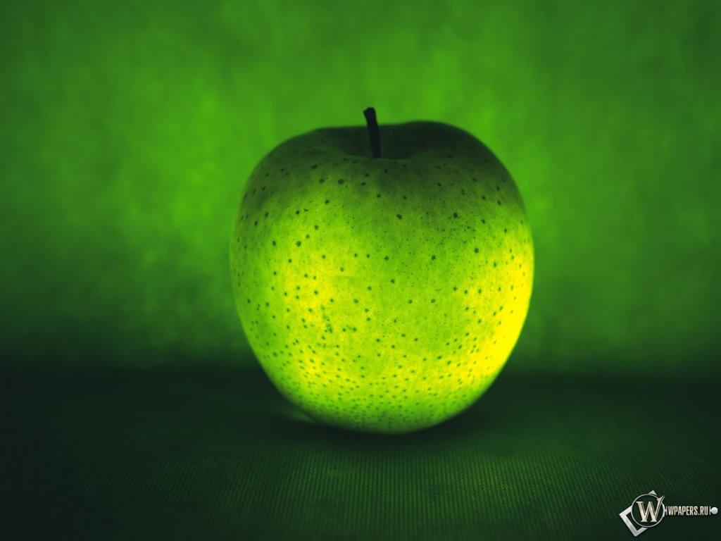 Зеленое яблоко 1024x768
