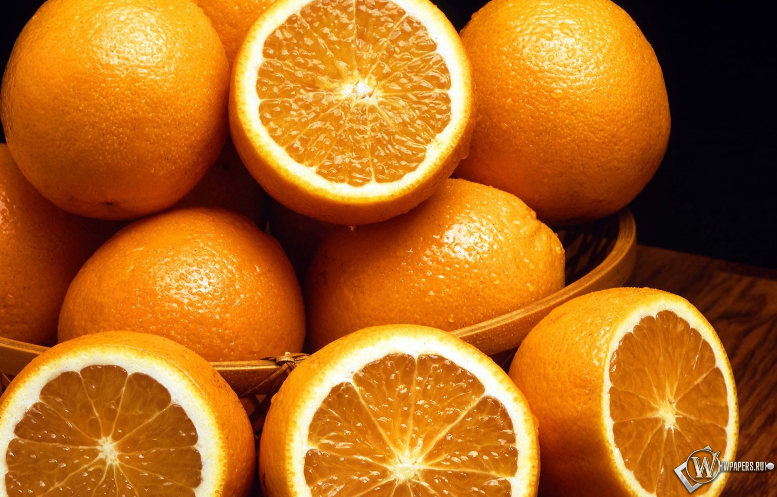 Вкусные апельсины 1600x1024