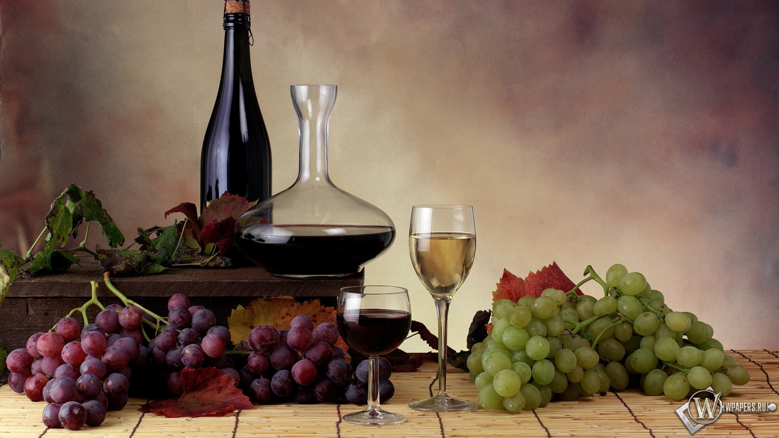 Вино и виноград 1600x900