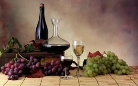 Обои Вино и виноград: Виноград, Вино, Бокал, Листья, Бутылка, Алкоголь