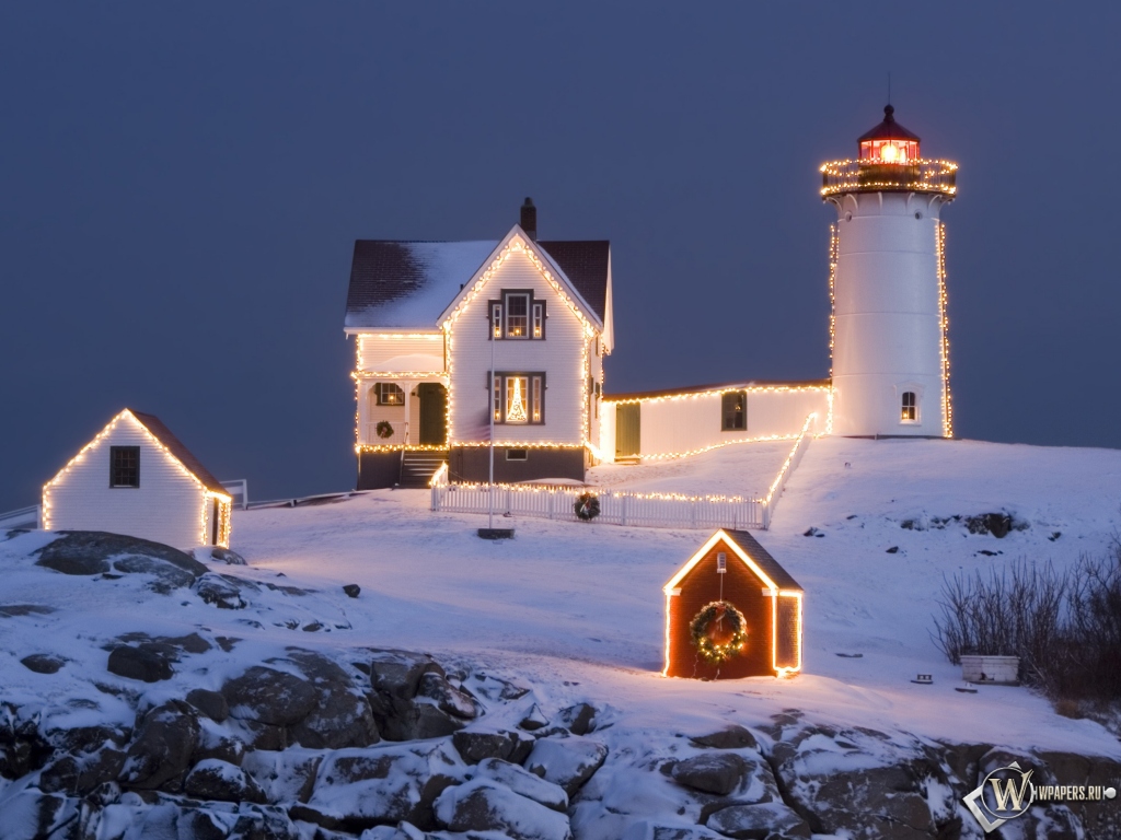 Christmas Lighthouse 1024x768