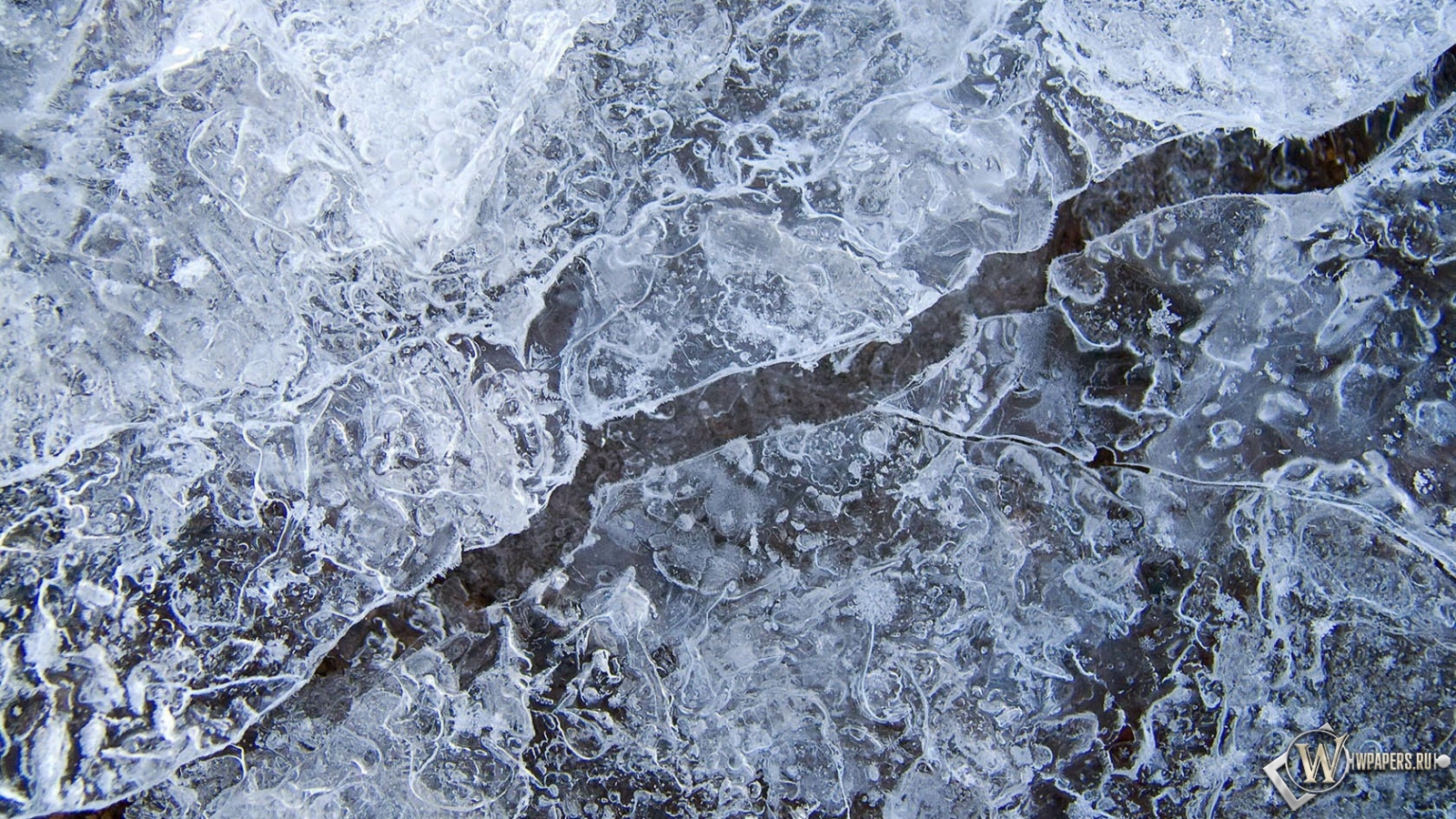 Линия на льду 1600x900