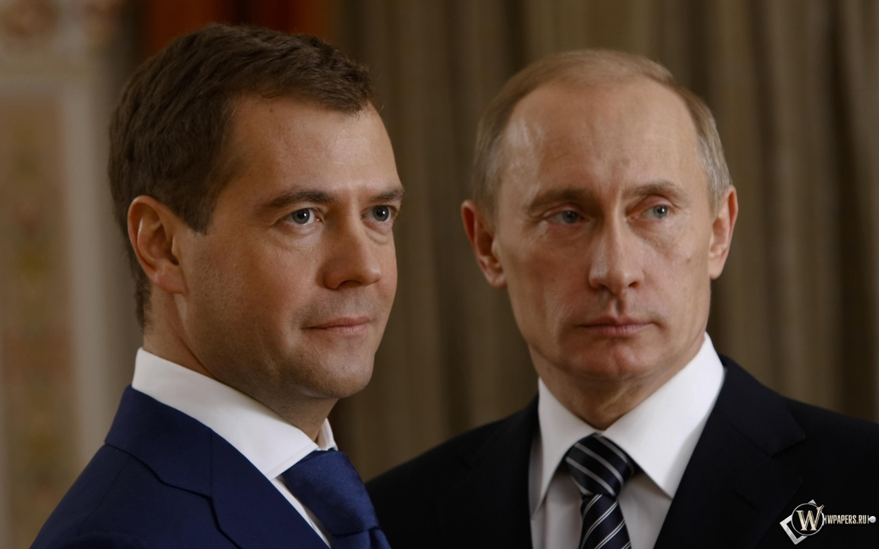 Путин с Медведевым 1280x800