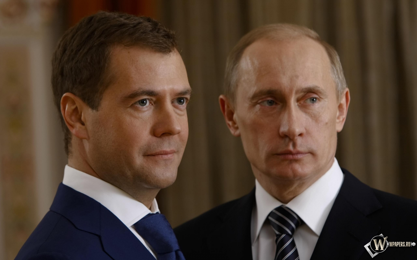 Путин с Медведевым 1440x900