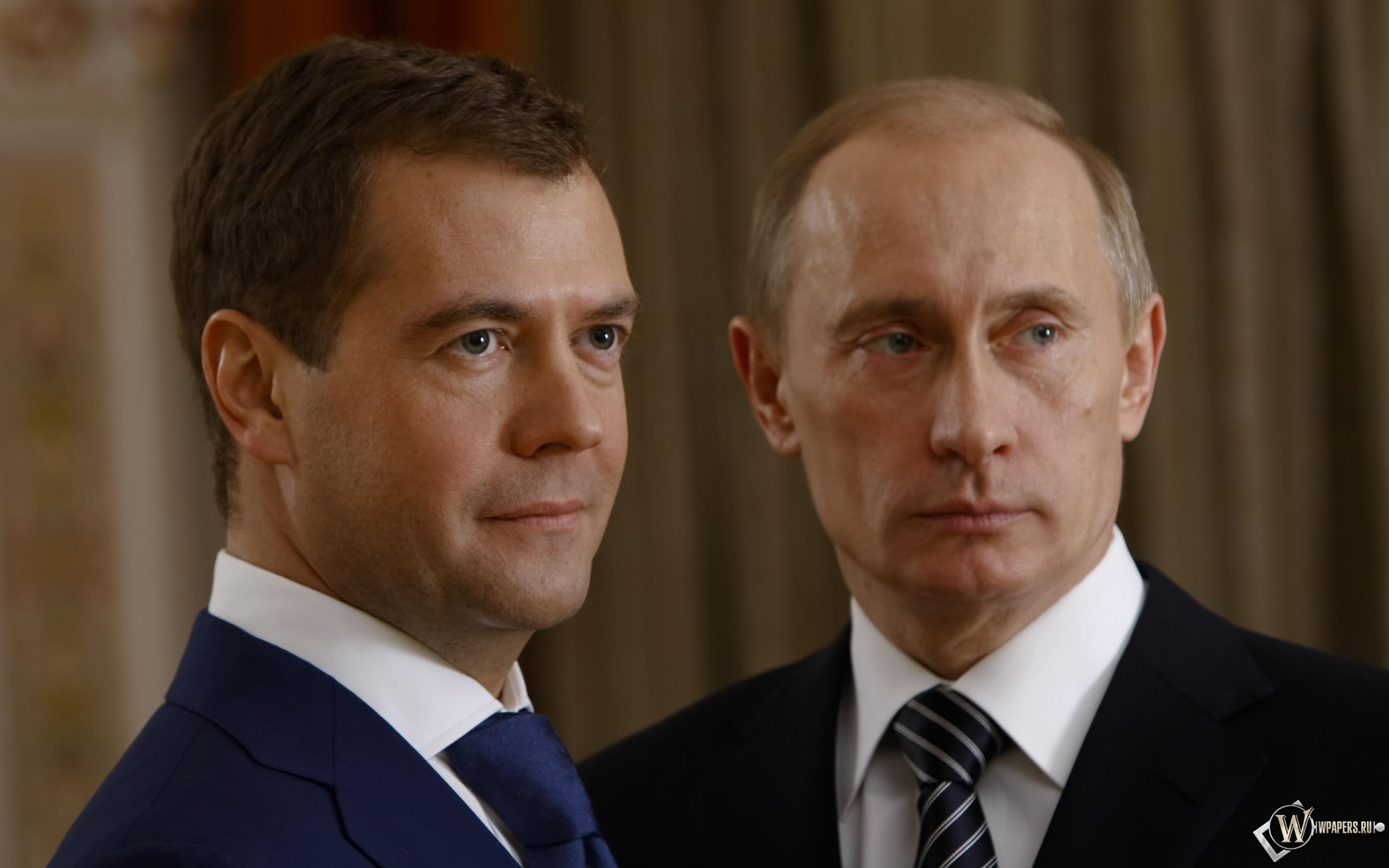 Путин с Медведевым 2560x1600