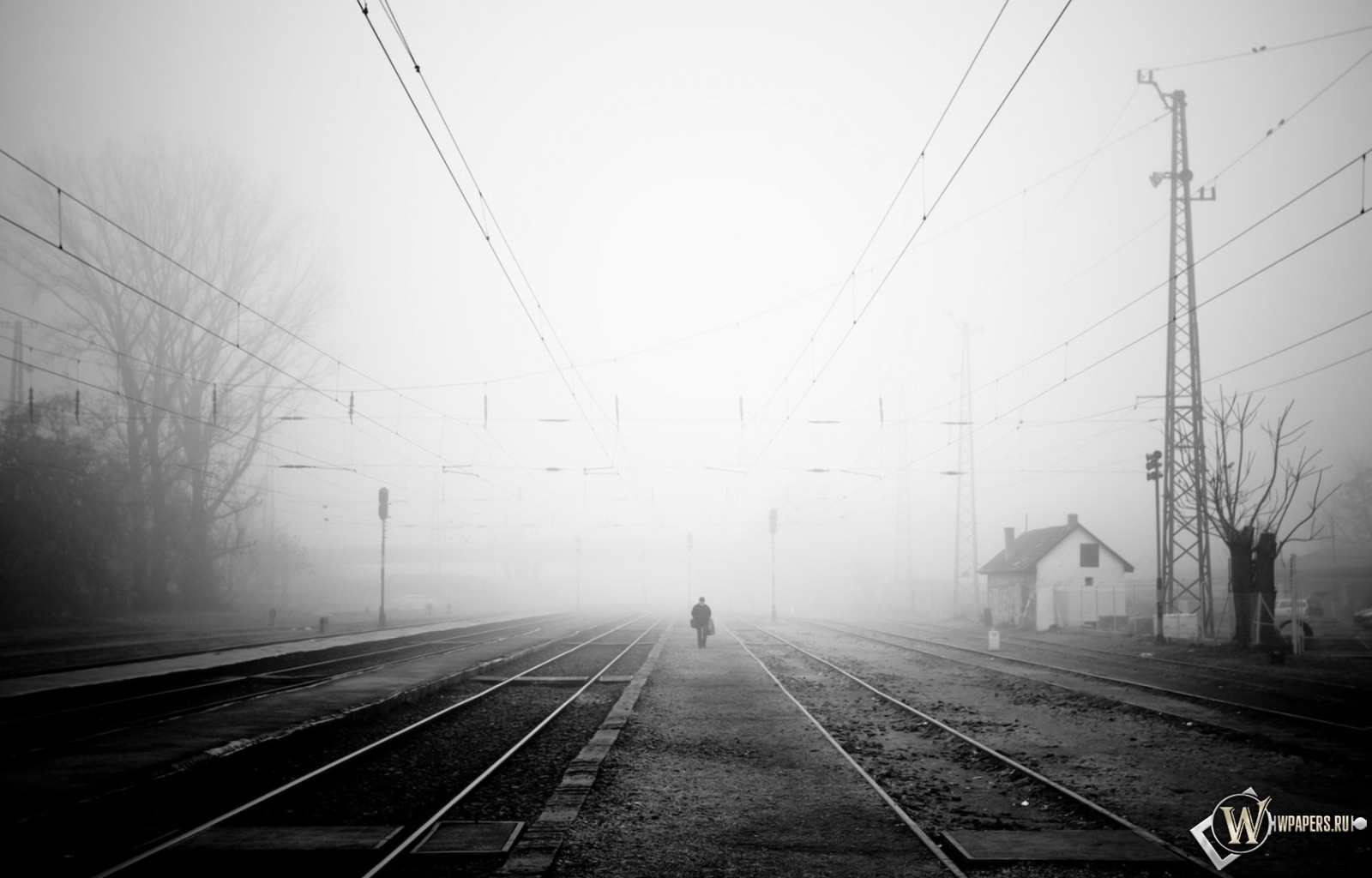 Железная Дорога в тумане 1600x1024