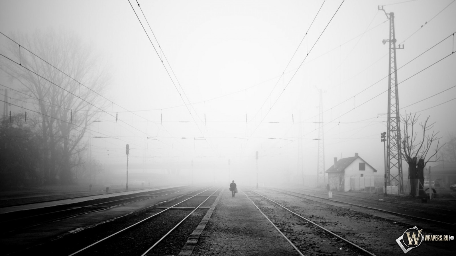Железная Дорога в тумане 1600x900