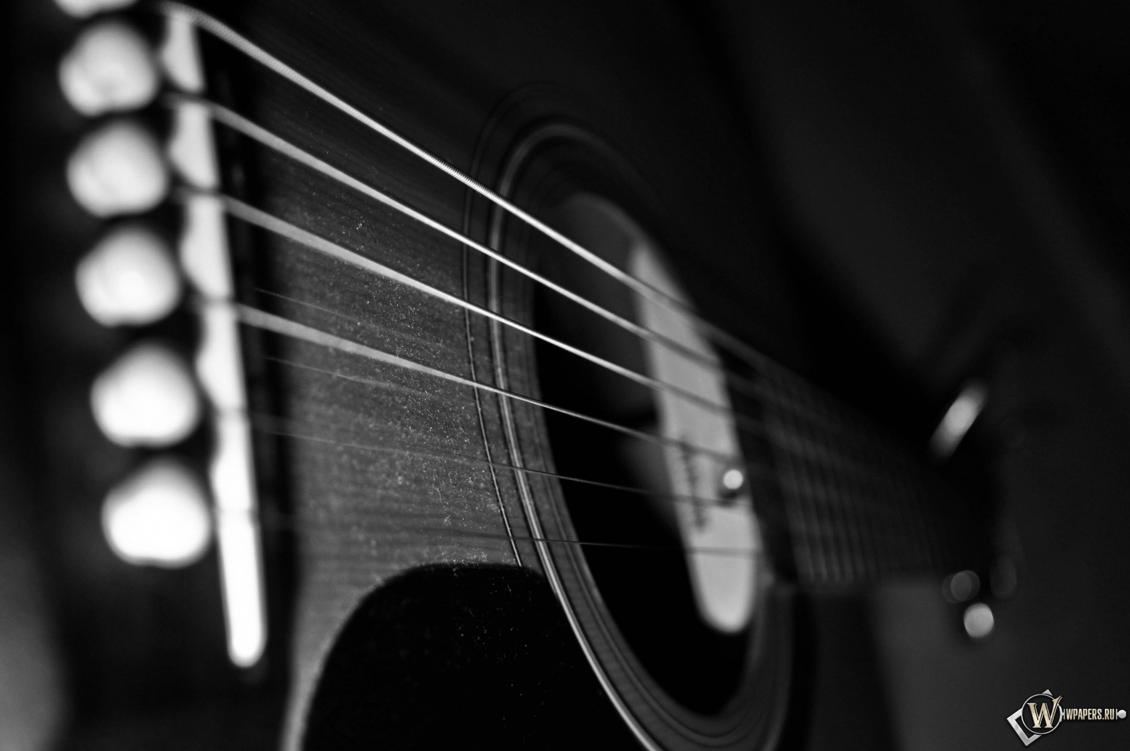 Акустическая гитара 2300x1530