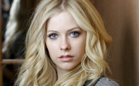 Обои Avril Lavigne: Девушка, Взгляд, Музыка, Avril Lavigne, Аврил Лавин, Музыка
