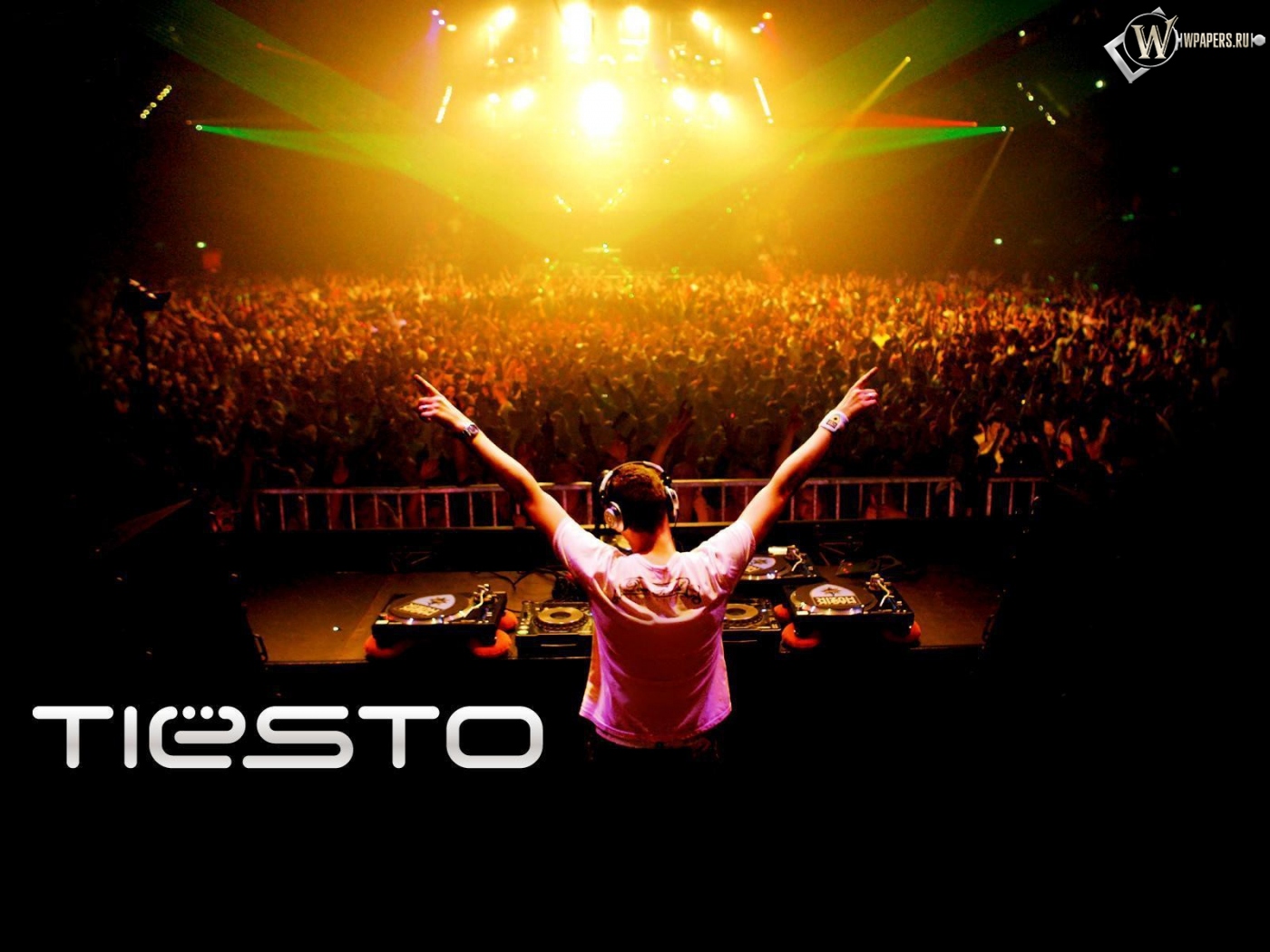 DJ Tiesto 1400x1050