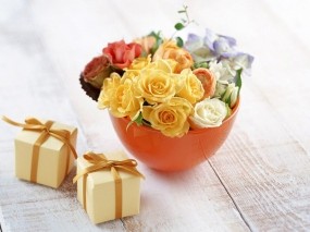Обои Чайные розы: Розы, Подарки, Натюрморт, Цветы