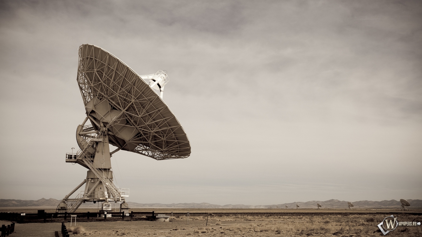 Спутниковая антенна в Нью-Мексико 1366x768