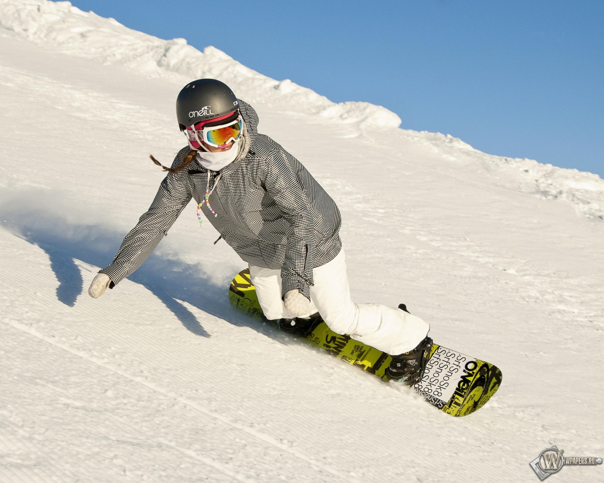 Девушка на сноуборде 2048x1638