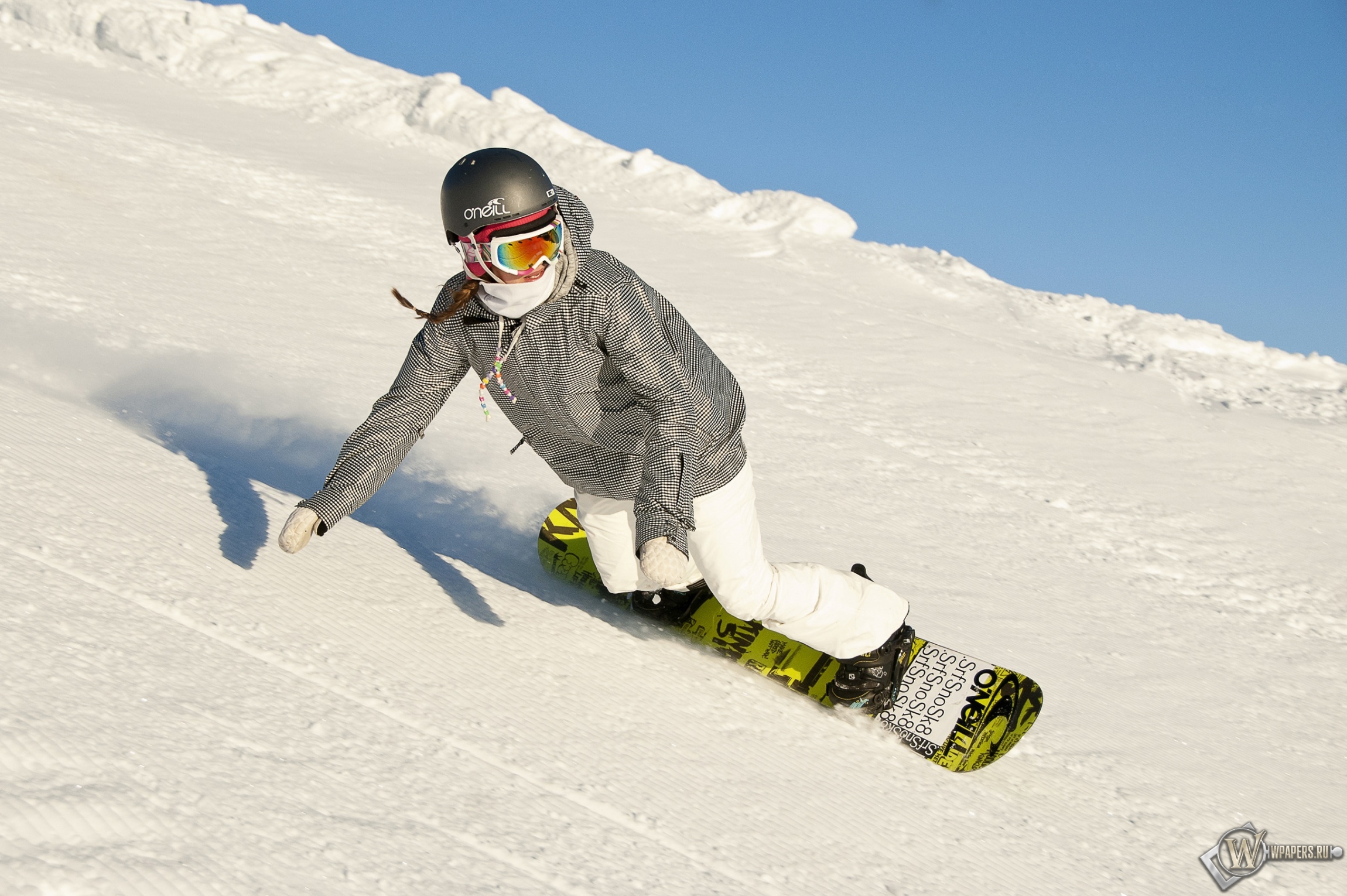 Девушка на сноуборде 2300x1530