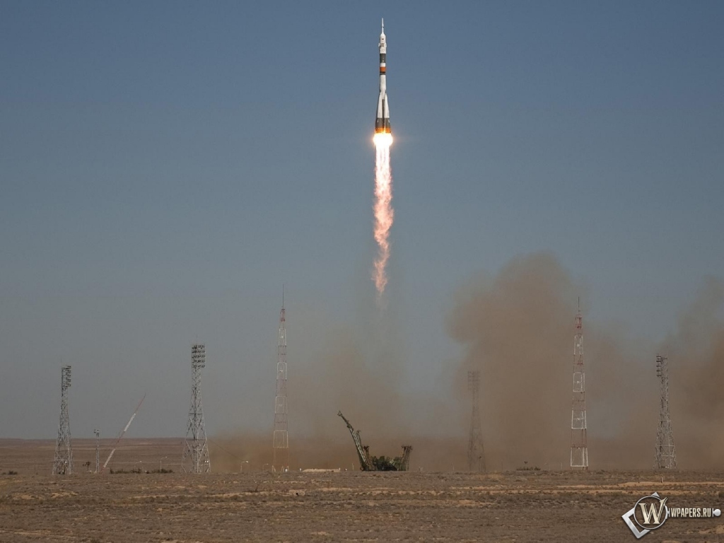 Запуск ракеты Союз ТМА-16 1024x768