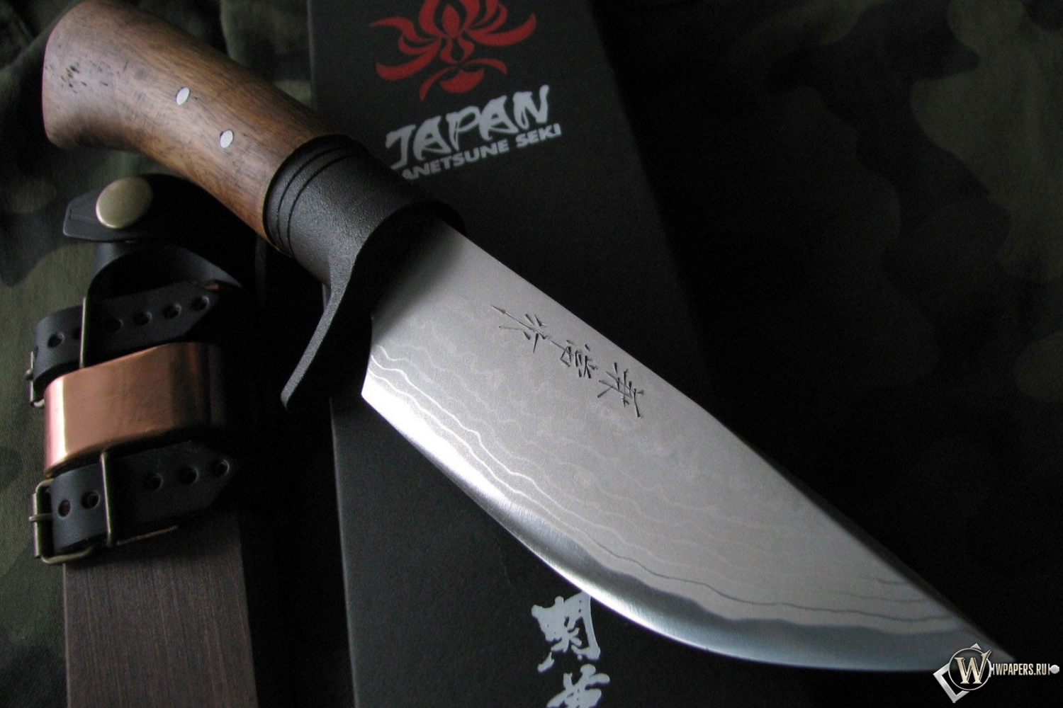 Японский нож 1500x1000