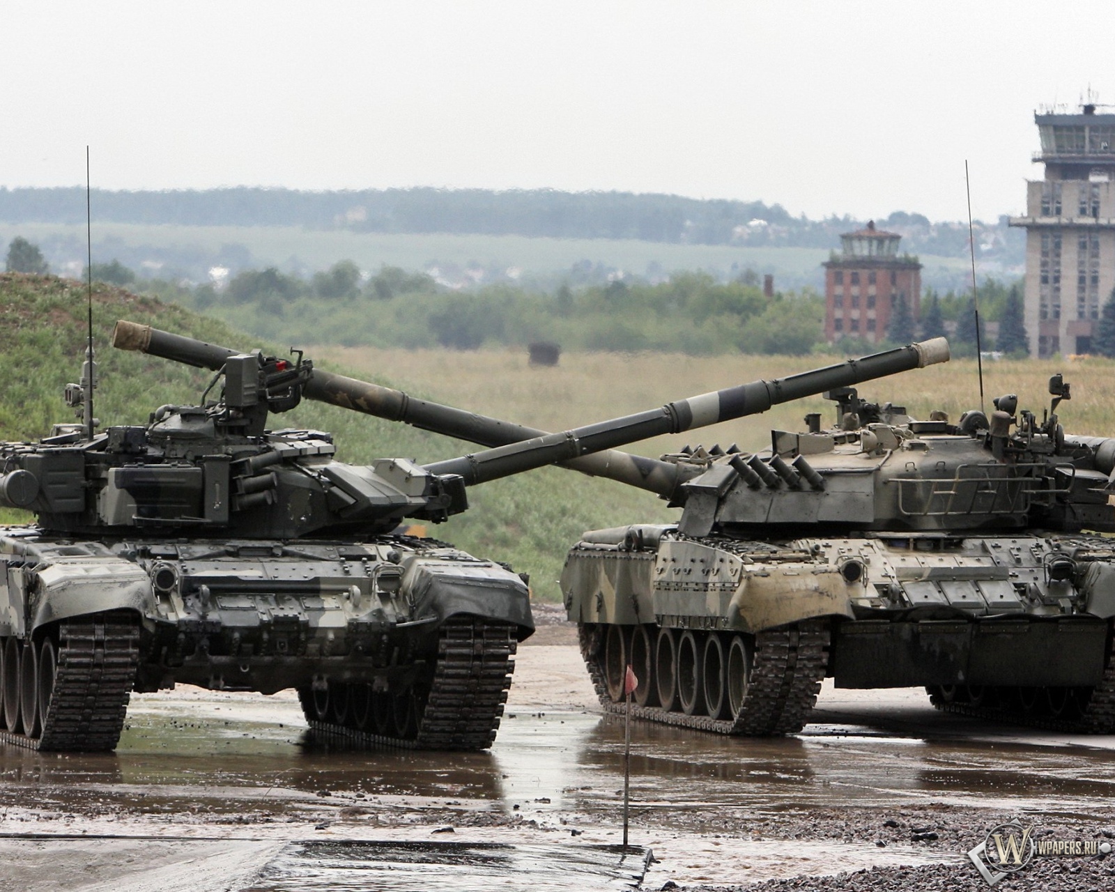 Танец танков Т-90 1600x1280